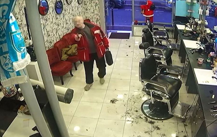 Paris saldırganı tutuklanarak cezaevine konuldu