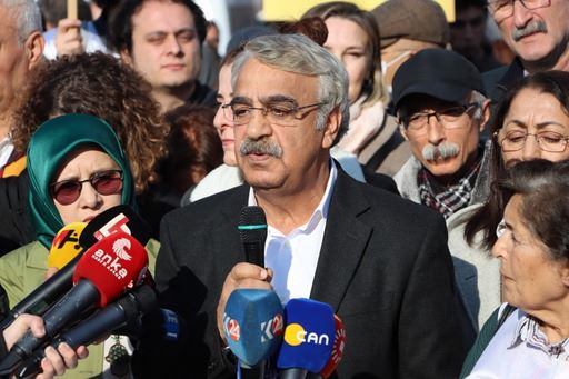 Sancar: Toplumun her kesimine yönelen saldırıları örgütlü mücadele ile durduracağız