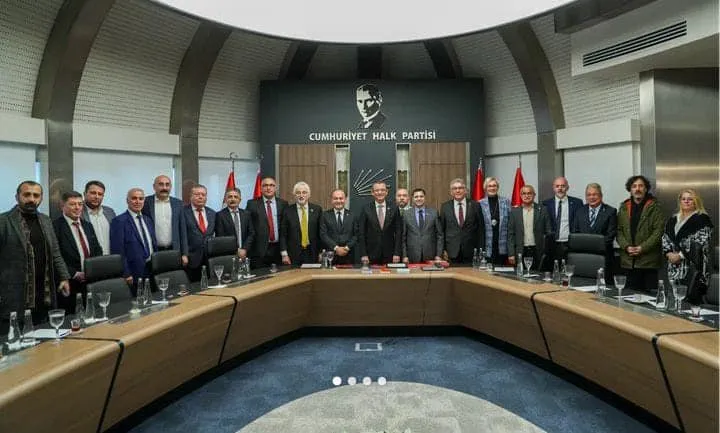 Alevi örgütlerinden siyasi partilere ziyaret