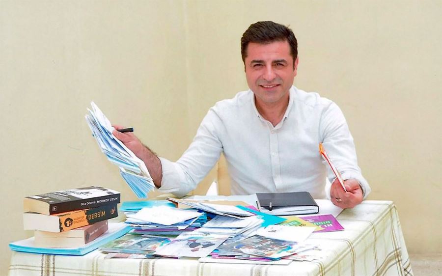 Demirtaş: Hakkımda örgüt üyeliğinden hüküm yok. Boş herif