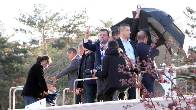 Olaylı Erzurum mitinginde, Uzman çavuş gözaltına alındı
