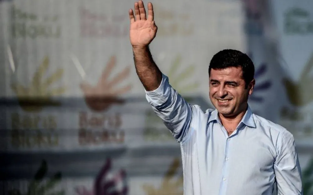 Demirtaş: Acılarımızı bal eyleyerek duruşumuzu koruyacağız