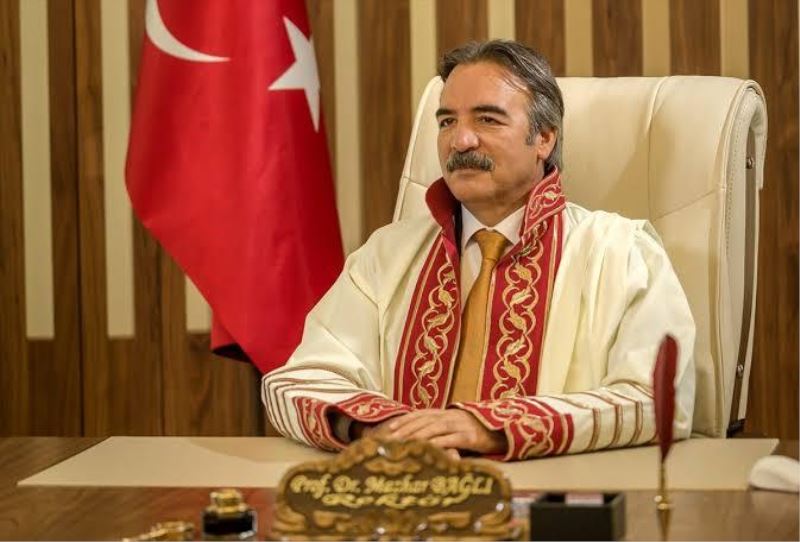 Rektör görevden alındı...