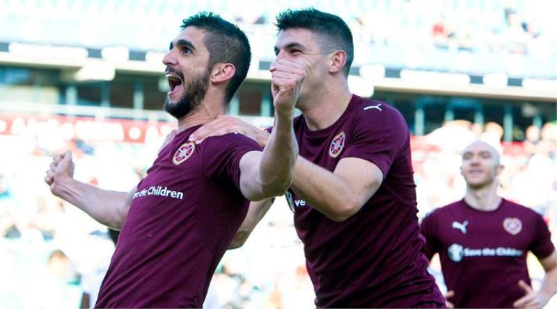 Virüsün faturası futbolculara...