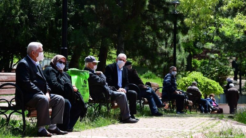 Koronavirüs yasakları yarın akşam yürürlüğe giriyor